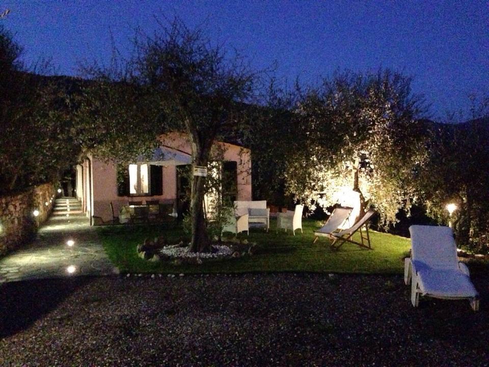 Casa Vacanze Gli Ulivi Borgomaro Oda fotoğraf