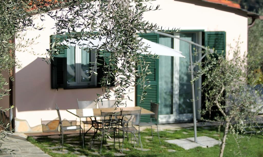 Casa Vacanze Gli Ulivi Borgomaro Dış mekan fotoğraf
