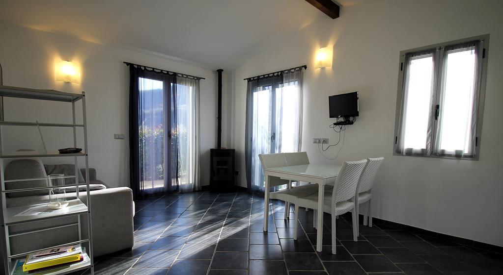 Casa Vacanze Gli Ulivi Borgomaro Dış mekan fotoğraf